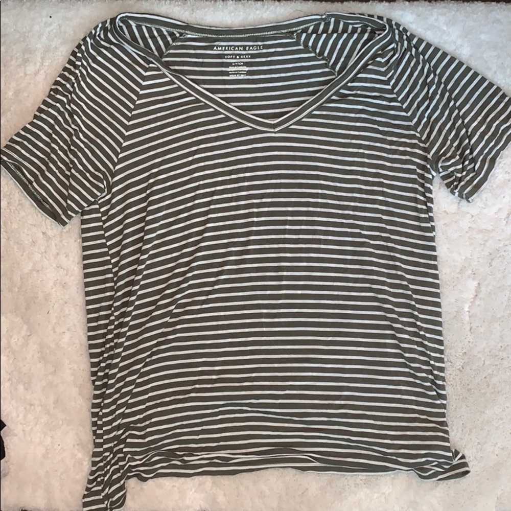 Cute basic tee